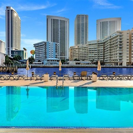 Mvr Apartments At Beachwalk Resort Hallandale Beach Zewnętrze zdjęcie
