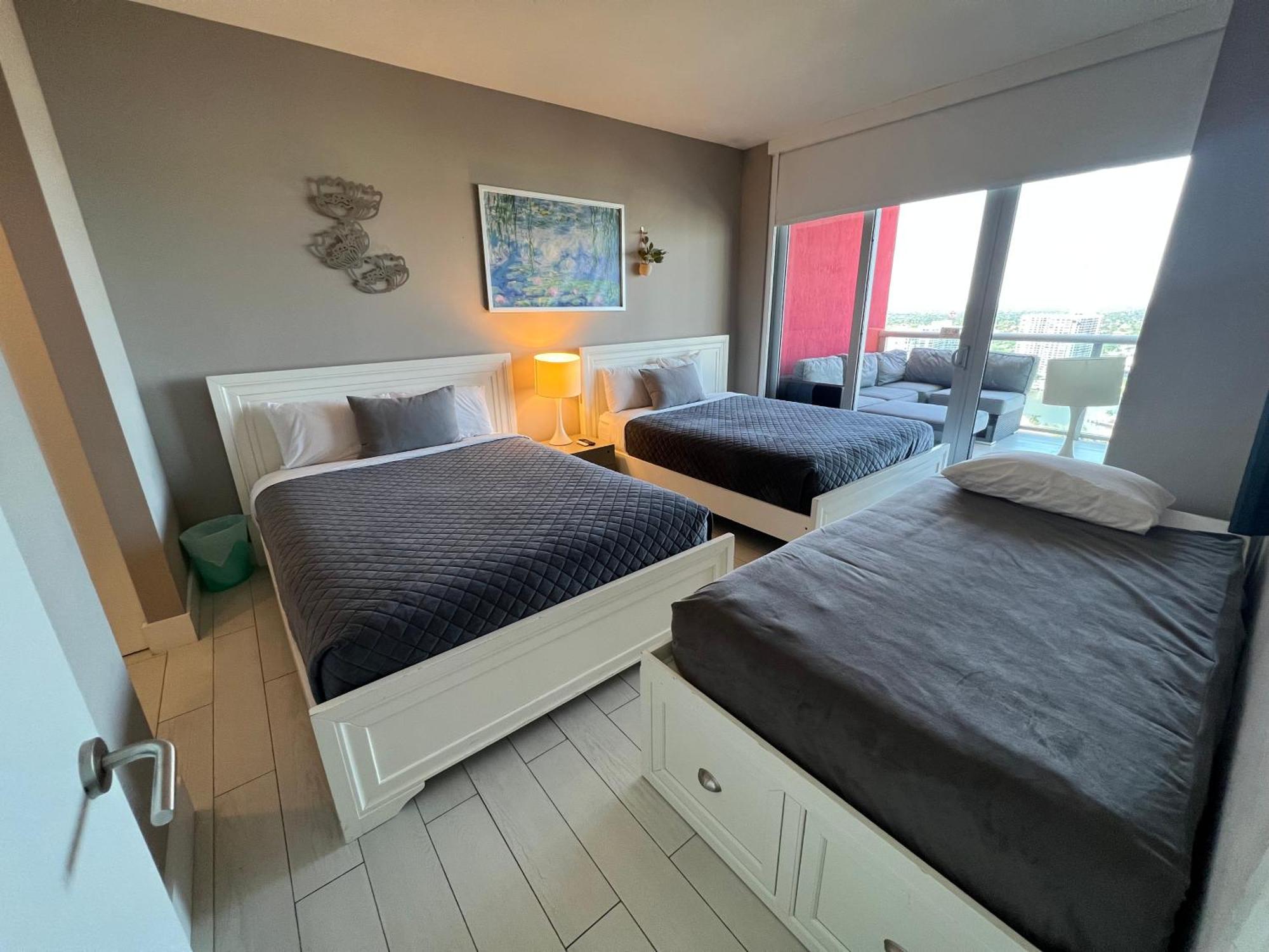 Mvr Apartments At Beachwalk Resort Hallandale Beach Zewnętrze zdjęcie