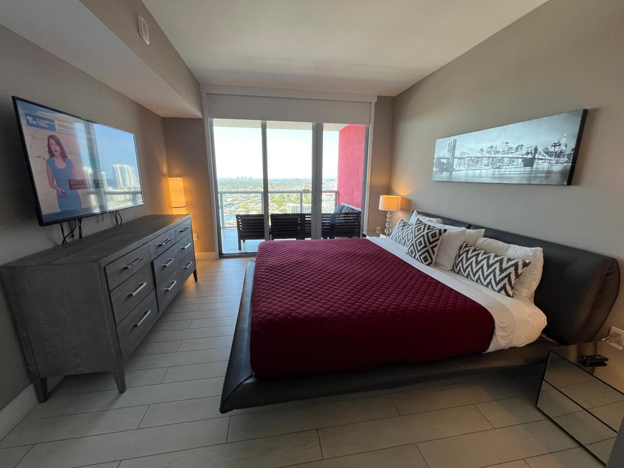 Mvr Apartments At Beachwalk Resort Hallandale Beach Zewnętrze zdjęcie